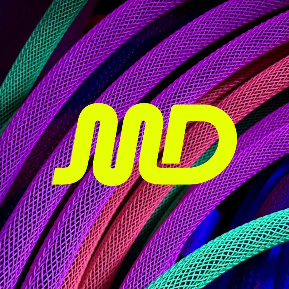 Zvuk. Barva. Energie. <strong>A&nbsp;kabely</strong>, které to vše propojují.